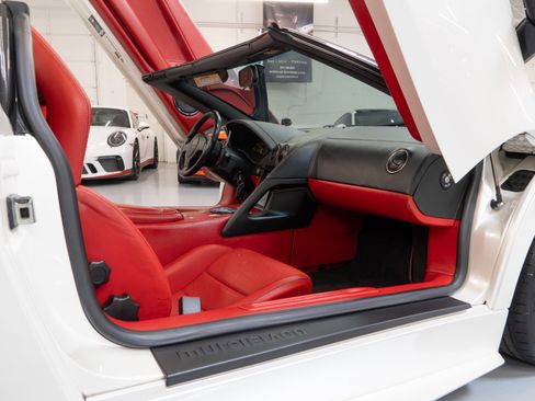 Used 2006 Lamborghini Murcielago Roadster image 25