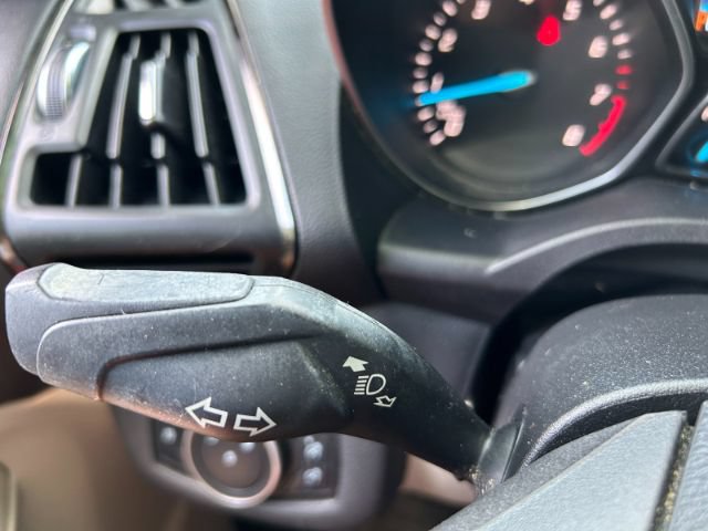 Used 2015 Ford Escape Titanium AWD/4WD image 20