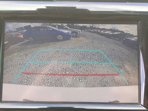 Used 2019 Toyota Camry L image 26