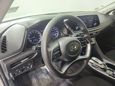 Used 2023 Hyundai Sonata SE FWD image 22