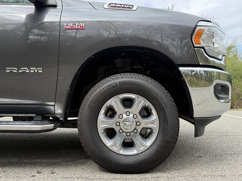 Used 2019 RAM 2500 Big Horn AWD/4WD image 11