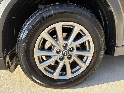 Used 2022 MAZDA CX-5 AWD 2.5 S w/ Preferred Package image 11