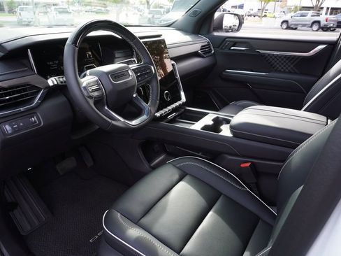 New 2025 GMC Acadia Denali w/ Super Cruise Package image 18