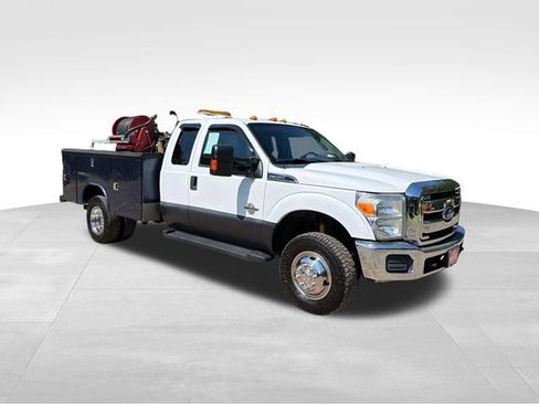 Used 2016 Ford F350 XLT w/ Snow Plow Prep Package AWD/4WD image 1