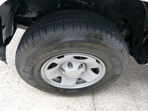 Used 2022 Toyota Tacoma SR RWD image 44