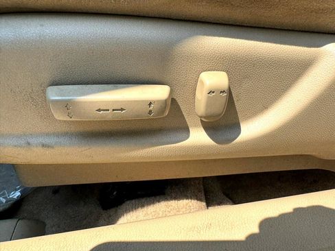 Used 2010 Honda Accord LX-P image 22