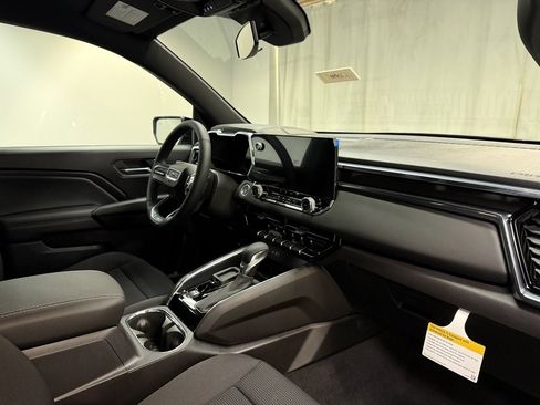 New 2026 GMC Canyon Elevation image 15