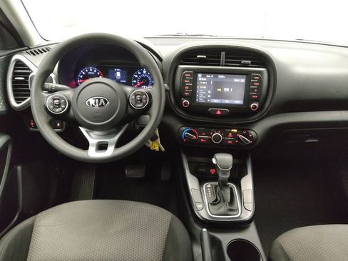 Used 2021 Kia Soul LX image 22