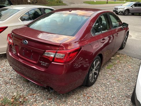 Used 2015 Subaru Legacy 3.6R Limited AWD/4WD image 8
