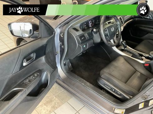 Used 2014 Honda Accord Sport image 9