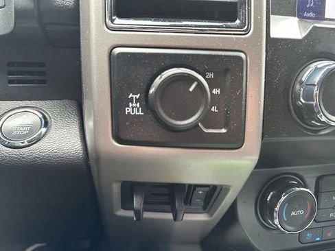 Used 2021 Ford F350 Lariat w/ Lariat Ultimate Package AWD/4WD image 11