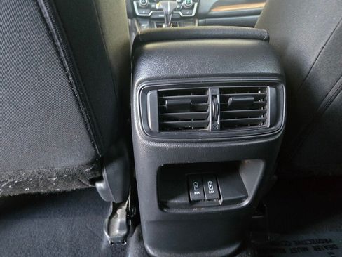 Used 2017 Honda CR-V EX image 19