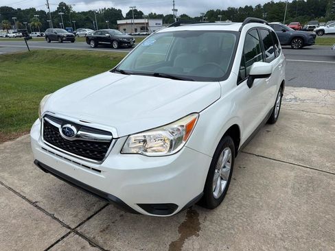 Used 2016 Subaru Forester 2.5i Premium w/ Popular Package #1 AWD/4WD image 4