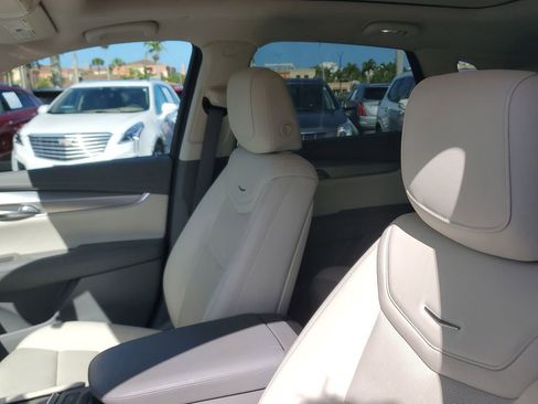 Used 2020 Cadillac XT5 Premium Luxury FWD image 20