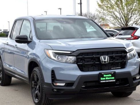 New 2026 Honda Ridgeline Black Edition image 2