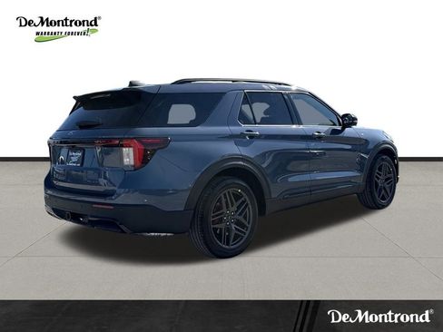 New 2026 Ford Explorer ST-Line w/ ST-Line Street Pack image 5