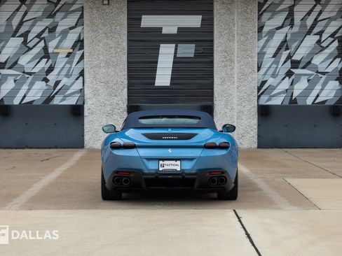 Used 2024 Ferrari Roma Spider RWD image 13