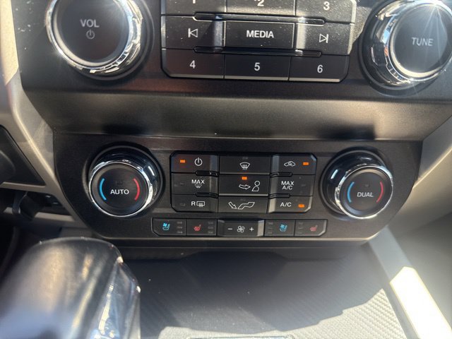 Used 2019 Ford F150 Lariat AWD/4WD image 18