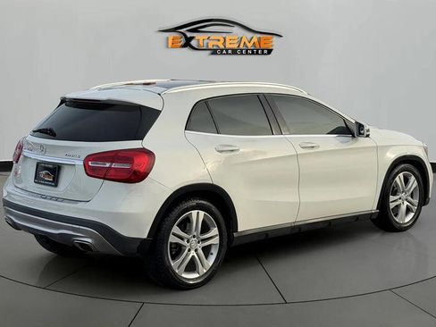 Used 2015 Mercedes-Benz GLA 250 4MATIC image 7