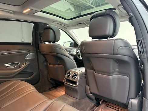 Used 2018 Mercedes-Benz S 560 4MATIC Sedan image 14
