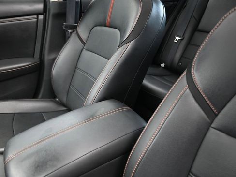 Used 2023 Nissan Sentra SR w/ SR Premium Package FWD image 14