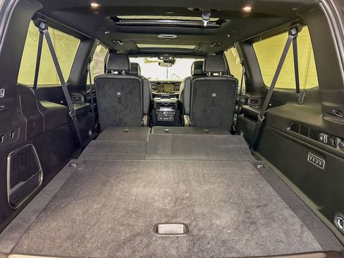 New 2026 Jeep Grand Wagoneer L Limited image 16