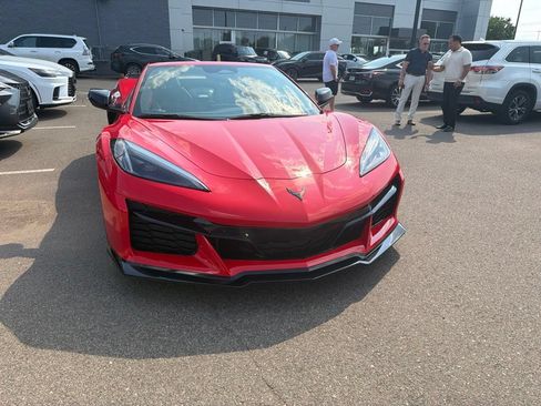 Used 2025 Chevrolet Corvette Z06 w/ Stealth Interior Trim Package RWD image 10