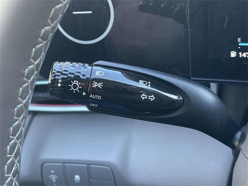 Certified 2024 Hyundai Elantra SEL w/ Convenience Package image 22