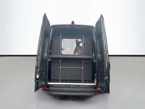Used 2024 Mercedes-Benz Sprinter 3500 image 8