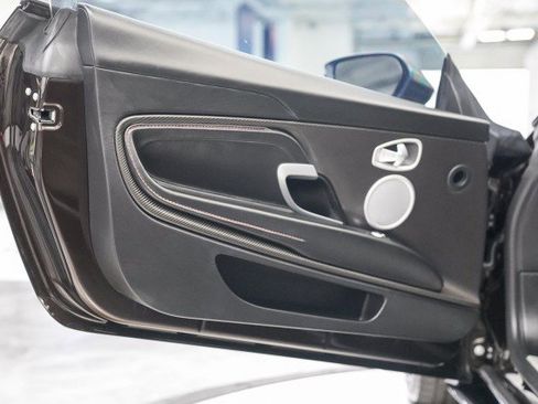 Used 2018 Aston Martin DB11 V12 image 26