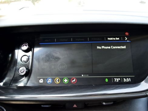 Used 2022 Buick Envision Essence w/ Sport Touring Package image 24