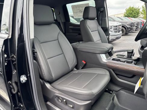New 2026 GMC Sierra 1500 SLT w/ SLT Premium Package AWD/4WD image 47