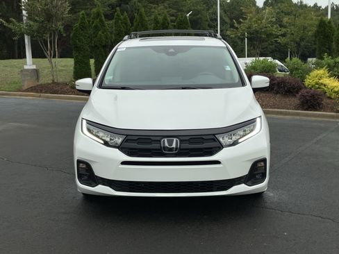 Used 2026 Honda Odyssey EX-L image 3