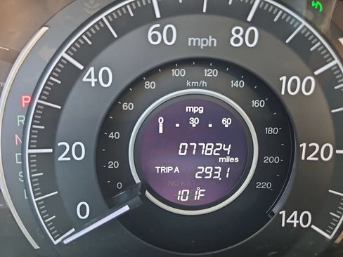 Used 2016 Honda CR-V EX-L image 16
