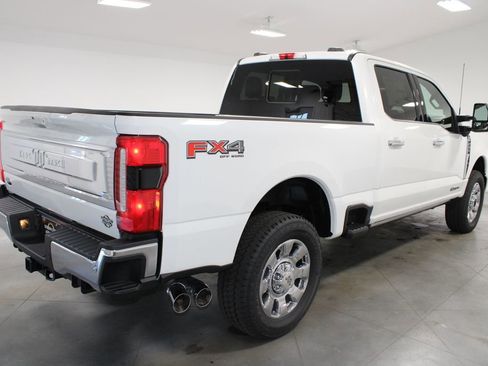 New 2026 Ford F250 King Ranch w/ Chrome Package AWD/4WD image 8