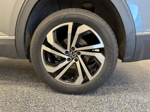 Used 2021 Volkswagen Atlas SEL Premium AWD/4WD image 12