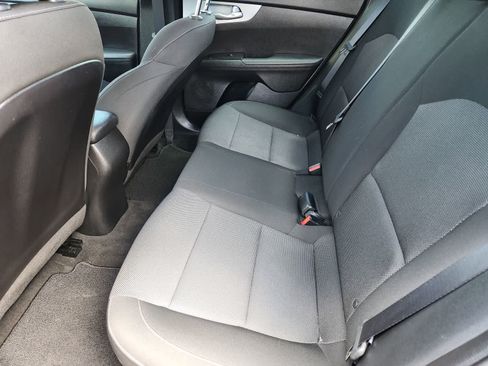 Used 2023 Kia Forte LXS w/ LXS Technology Package FWD image 27