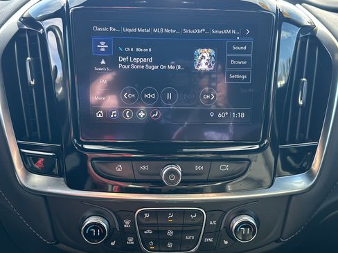 Used 2022 Chevrolet Traverse LT w/ LPO, Floor Liner Package image 30