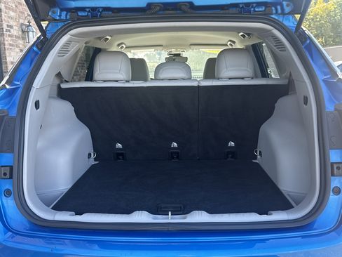 Used 2022 Jeep Compass Limited image 11