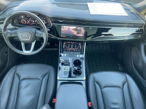 Certified 2023 Audi Q7 Premium w/ Convenience Package image 16