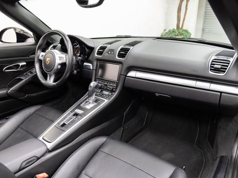 Used 2016 Porsche Boxster Black Edition image 17
