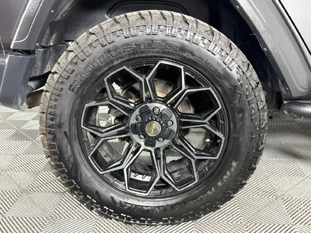 Used 2020 Jeep Wrangler Unlimited Sport S AWD/4WD image 28