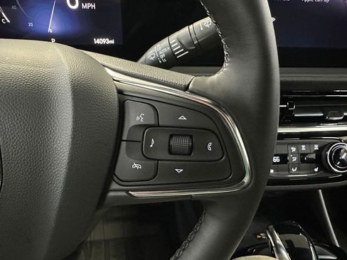 Used 2024 Buick Envista Sport Touring w/ Convenience I Package image 10