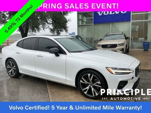 Used 2025 Volvo S60 B5 Core image 1