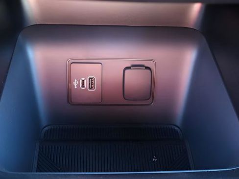 New 2026 Ford Explorer Tremor image 27