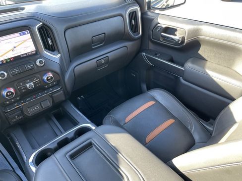 Used 2020 GMC Sierra 1500 AT4 w/ AT4 Premium Package image 25