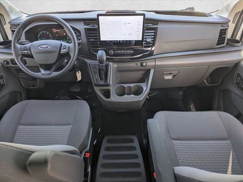 Used 2023 Ford Transit 350 XLT image 17