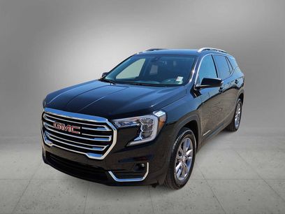 Used 2024 GMC Terrain SLT