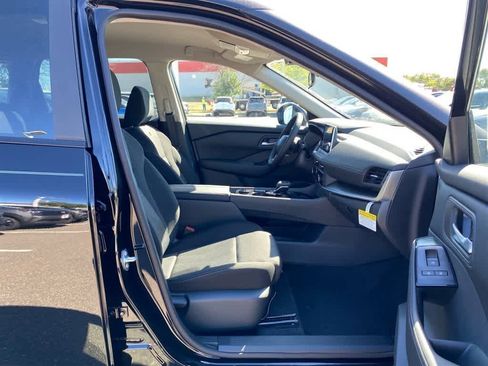 New 2026 Nissan Rogue SV image 27