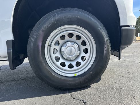 New 2026 Chevrolet Silverado 1500 W/T image 14